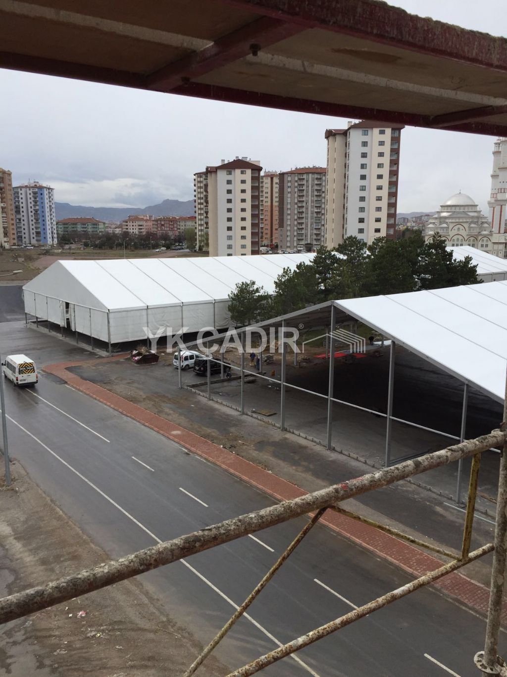 30'luk Hi-Tech Çadırlar