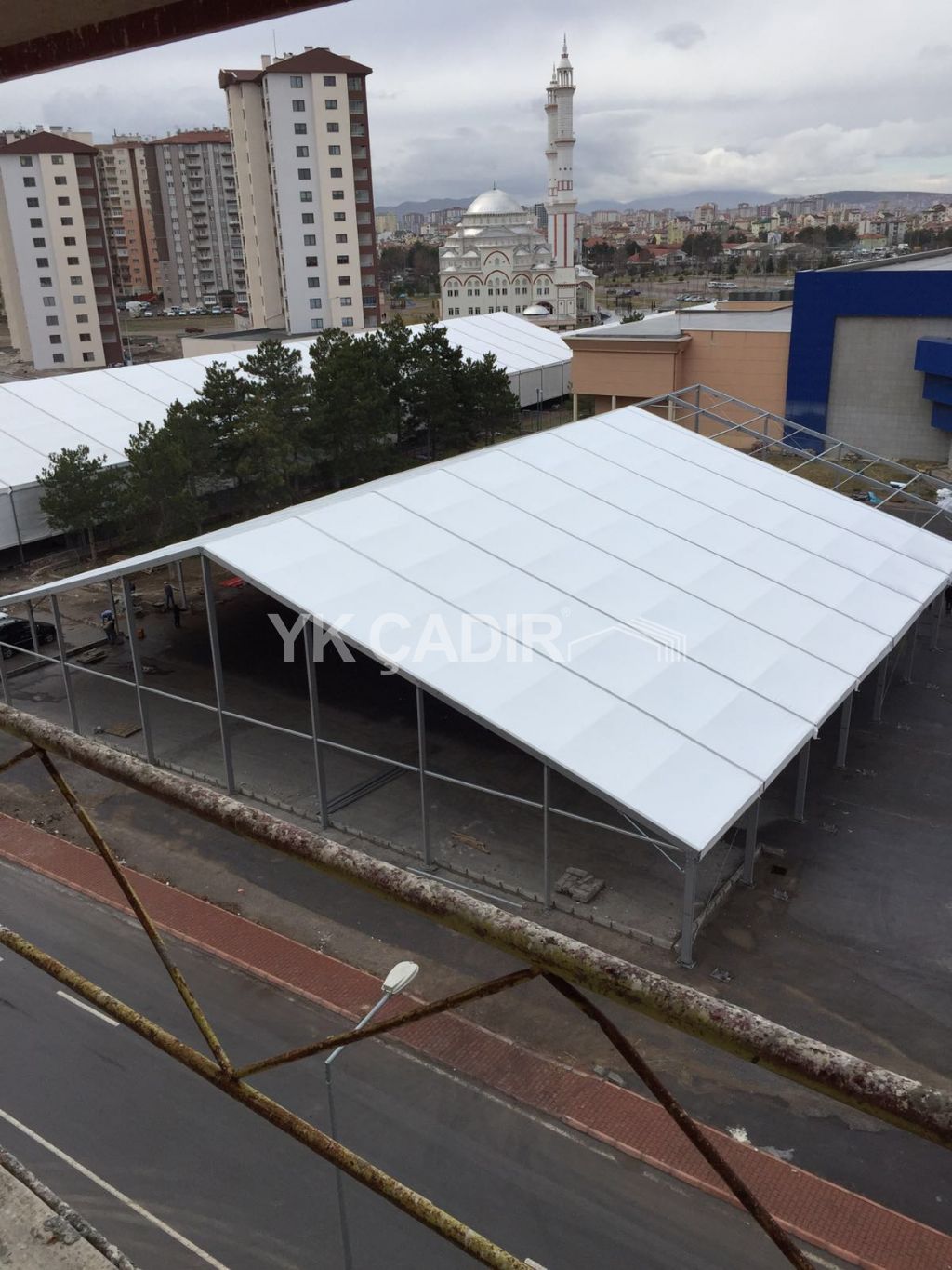 30'luk Hi-Tech Çadırlar