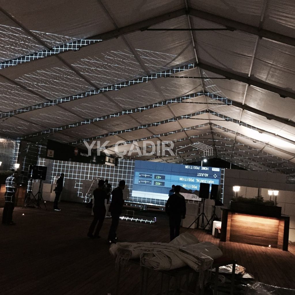 30'luk Hi-Tech Çadırlar