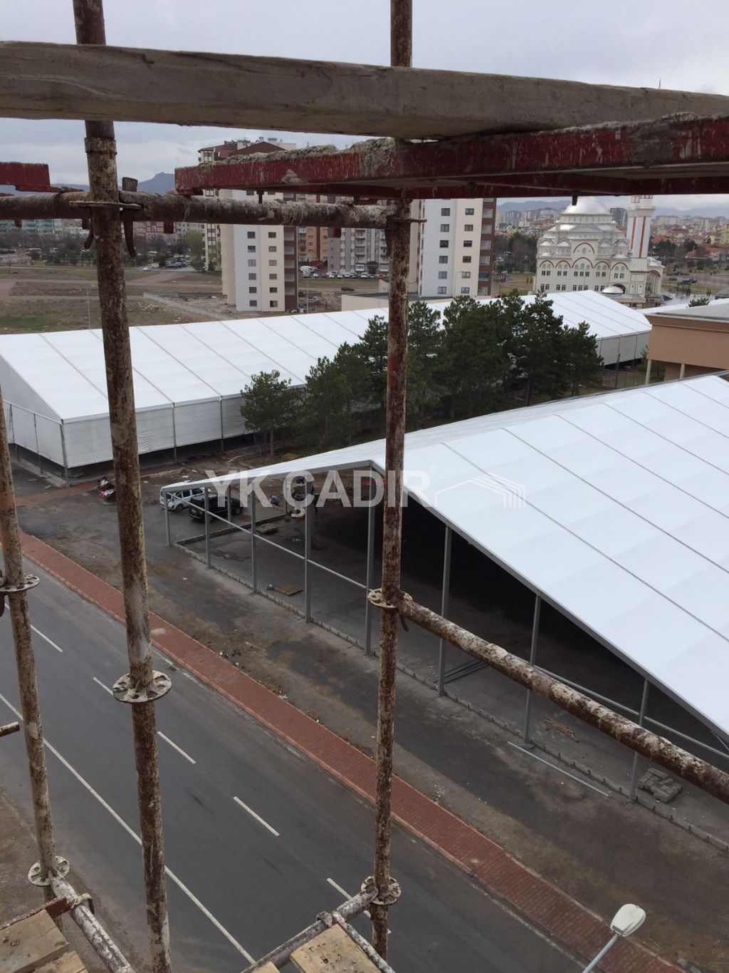 40'lık Hi-Tech Çadırlar