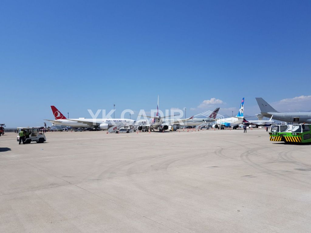 Antalya Milli Savunma Bakanlığı Uçak Fuarı